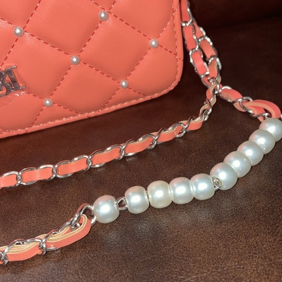 Badgley Mischka Coral - Picture 3 of 10